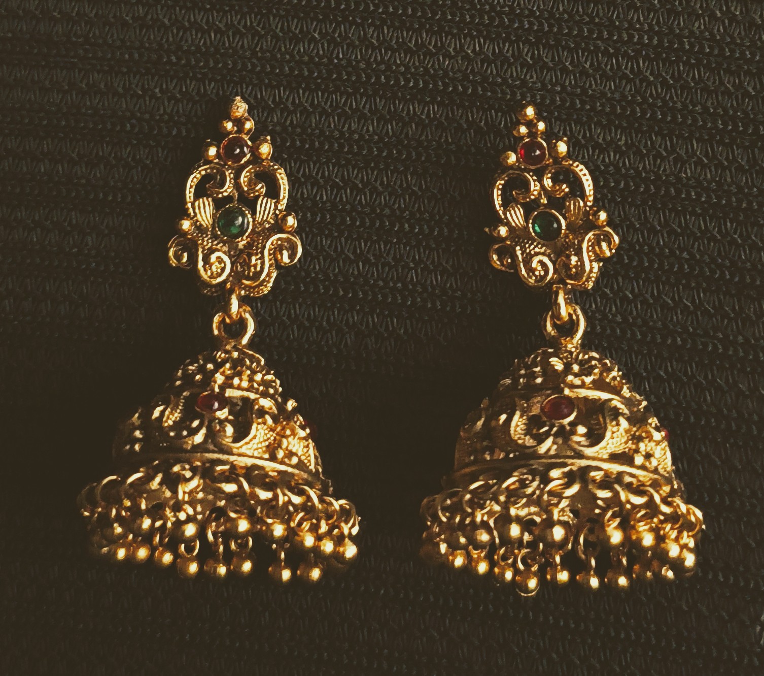 Jhumka earring